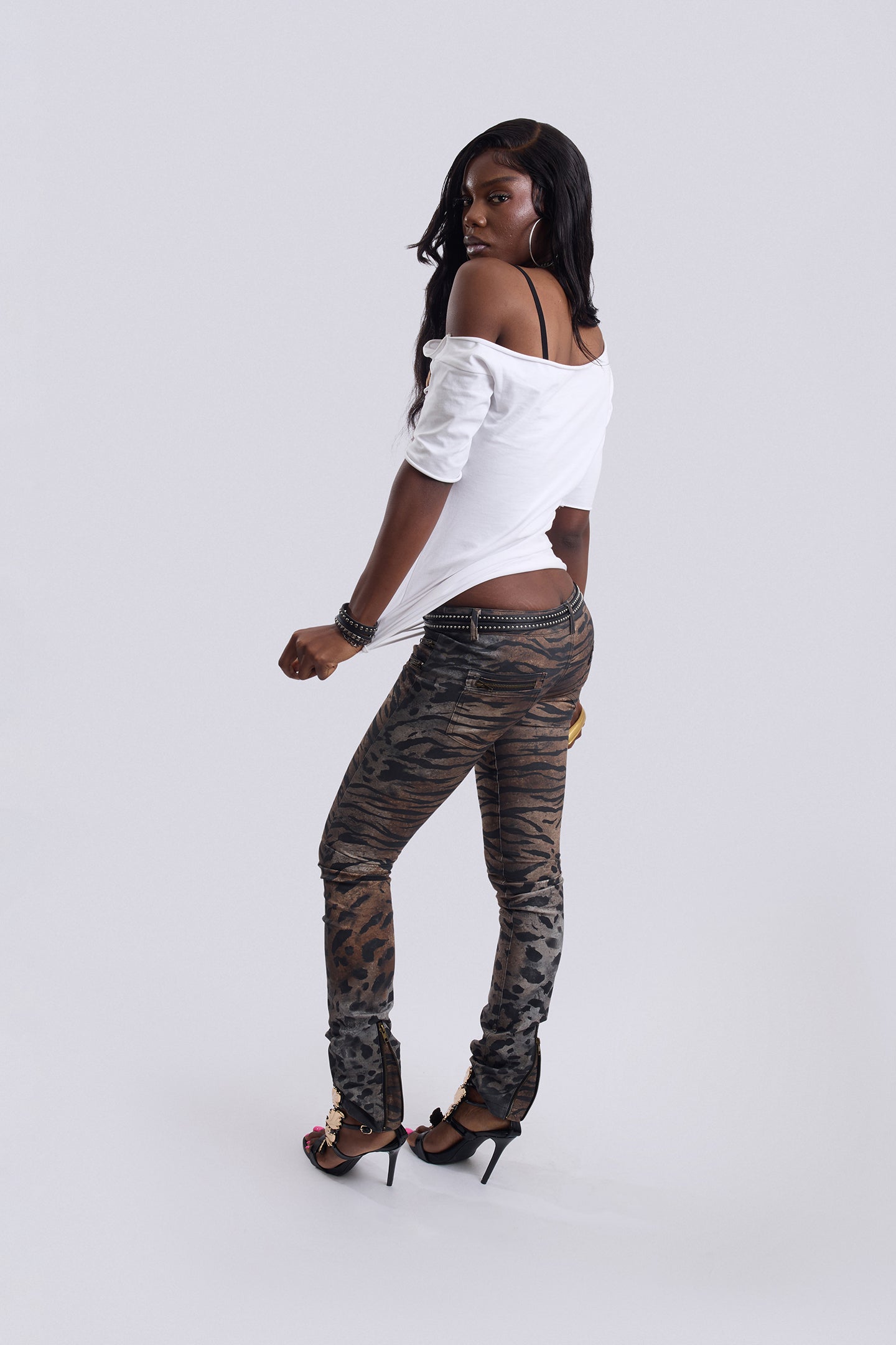 Cutout One-Shoulder Longline T Shirt